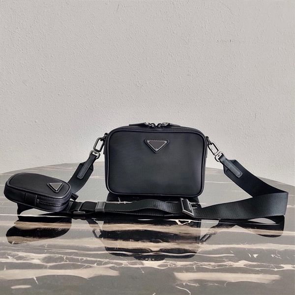 designer bag messenger bag shoulder bags small wallet crossbody nylon leather handbag coin purse 2070 card holder1985
designer bag messenger bag shoulder bags small wallet crossbody nylon leather handbag coin purse 2070 card holder1985