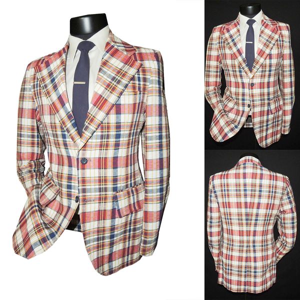 plaid men wedding coat notched lapel tuxedos slim fit groom wear business office blazer only one jacket, Black;gray
plaid men wedding coat notched lapel tuxedos slim fit groom wear business office blazer only one jacket, Black;gray