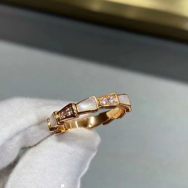 snake ring serpentine womens rings diamond ceramic shell classic men titanium steel designer for women man luxury gifts woman girl gold rose, Silver
snake ring serpentine womens rings diamond ceramic shell classic men titanium steel designer for women man luxury gifts woman girl gold rose, Silver