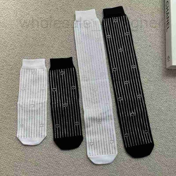socks & hosiery designer fashion luxury letters vertical stripes stockings black and white flashing diamonds mid tube socks for women mc6h, Black;white
socks & hosiery designer fashion luxury letters vertical stripes stockings black and white flashing diamonds mid tube socks for women mc6h, Black;white