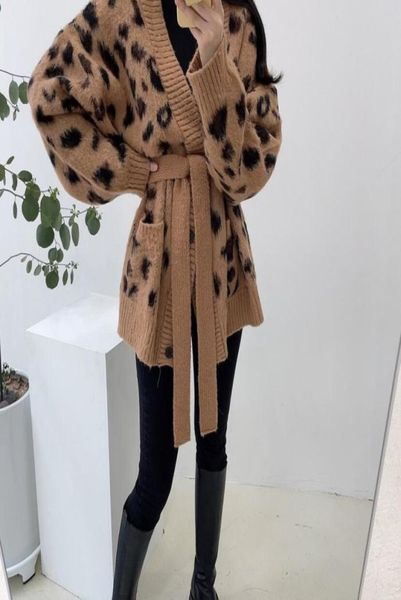 korean chic single breasted leopard sweaters women vneck long sleeve loose cardigan fall winter casual soft warm knit coat9105165, White;black
korean chic single breasted leopard sweaters women vneck long sleeve loose cardigan fall winter casual soft warm knit coat9105165, White;black