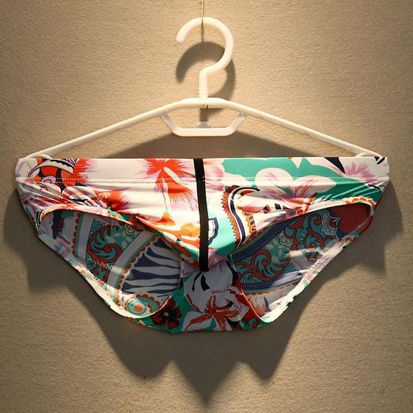 underpants 80% dropsoutong low waist men underpants super thin nylon flower printed classics briefs for sleep 230818, Black;white
underpants 80% dropsoutong low waist men underpants super thin nylon flower printed classics briefs for sleep 230818, Black;white