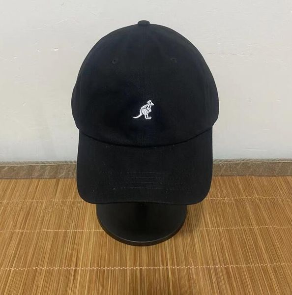 2023 outdoor sports fashion for both men and women classic baseball net cap snapback hat retro female male letter baseball cap ka1, Black;white
2023 outdoor sports fashion for both men and women classic baseball net cap snapback hat retro female male letter baseball cap ka1, Black;white