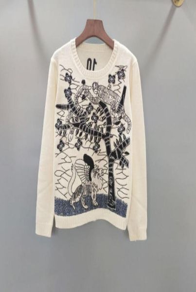 2022 knitted sweater women lady039s jungle tiger cashmere sweatshirt sweaters streetwear pullovers outdoor double side jumper4222002, White;black
2022 knitted sweater women lady039s jungle tiger cashmere sweatshirt sweaters streetwear pullovers outdoor double side jumper4222002, White;black