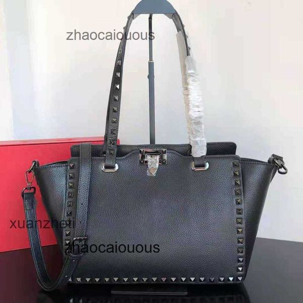 rivet classic valantinos bags women's handbag portable designer shopping women fashion classic shoulder pattern mommy tote gujb
rivet classic valantinos bags women's handbag portable designer shopping women fashion classic shoulder pattern mommy tote gujb