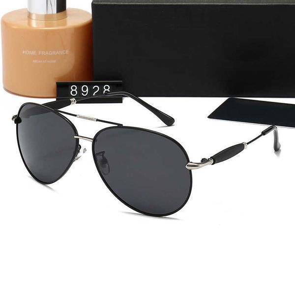 new men's polarized sunglasses toad mirror fashion trend leisure sunglasses driving glasses 8928, White;black
new men's polarized sunglasses toad mirror fashion trend leisure sunglasses driving glasses 8928, White;black