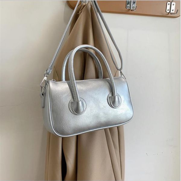 new arrivals genuine leather pouch cloud designer ladies crossbody shoulder bag handbag 190230v
new arrivals genuine leather pouch cloud designer ladies crossbody shoulder bag handbag 190230v