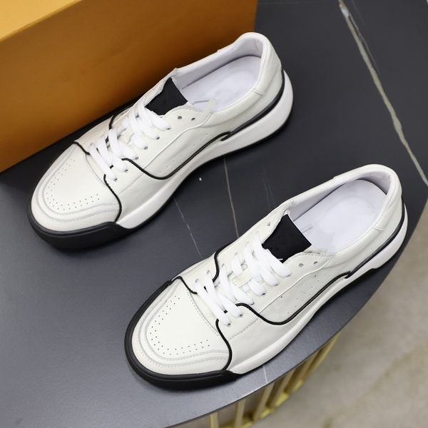 luxury design men's casual shoes size 39-44, Black
luxury design men's casual shoes size 39-44, Black