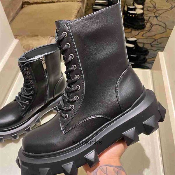 fashion boots casual women luxury design winter warm heel snow leather thick soled sock boots 01-016 im7p valentinolies, Black
fashion boots casual women luxury design winter warm heel snow leather thick soled sock boots 01-016 im7p valentinolies, Black