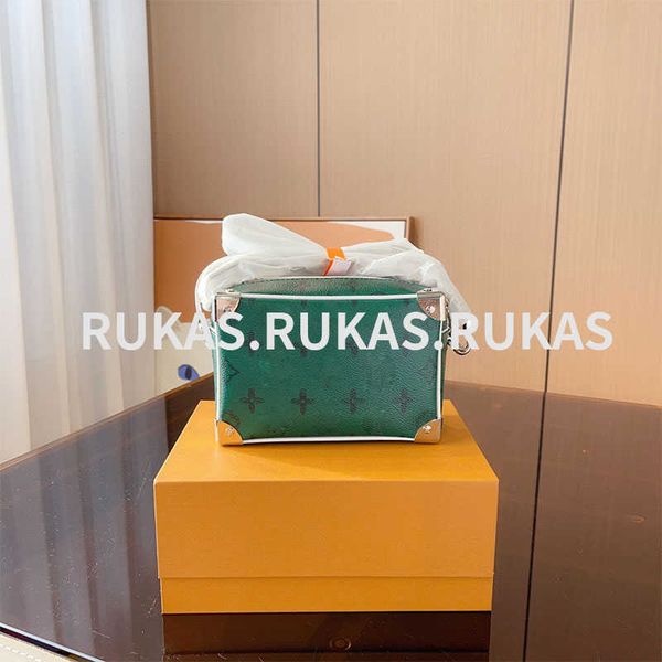 fashion leather crossbody bag delicate green bag female 2023 new niche crossbody bag printed luxury design large capacity small square bag
fashion leather crossbody bag delicate green bag female 2023 new niche crossbody bag printed luxury design large capacity small square bag