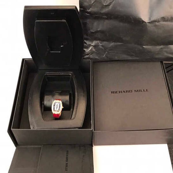 richardmille mechanical wrist watch rm series watch pilot wristwatches womens series black lip full diamond white gold full sky star used 18
richardmille mechanical wrist watch rm series watch pilot wristwatches womens series black lip full diamond white gold full sky star used 18