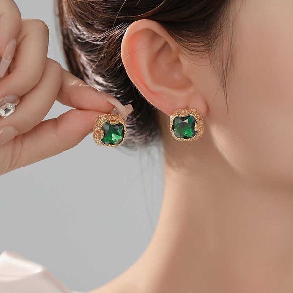 new emerald zircon earrings with light luxury and square earrings with silver needle and small style earrings, Black
new emerald zircon earrings with light luxury and square earrings with silver needle and small style earrings, Black