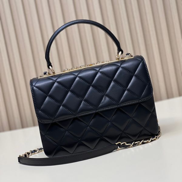 10a designer handbag luxury chain bags sheepskin trendy women totes 25cm high imitation crossbody with box
10a designer handbag luxury chain bags sheepskin trendy women totes 25cm high imitation crossbody with box