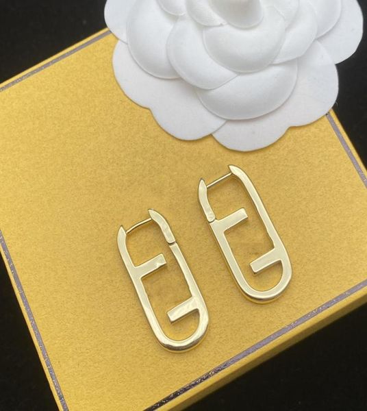 2022 new stud earrings luxury earrings designer fashion classic women jewelry27464410, Golden;silver
2022 new stud earrings luxury earrings designer fashion classic women jewelry27464410, Golden;silver