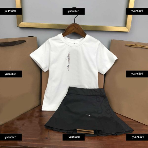 luxury kids clothes child sets baby 2pcs pink letter t-shirt and animal skirt tracksuit size 100-160 cm mar01, White
luxury kids clothes child sets baby 2pcs pink letter t-shirt and animal skirt tracksuit size 100-160 cm mar01, White