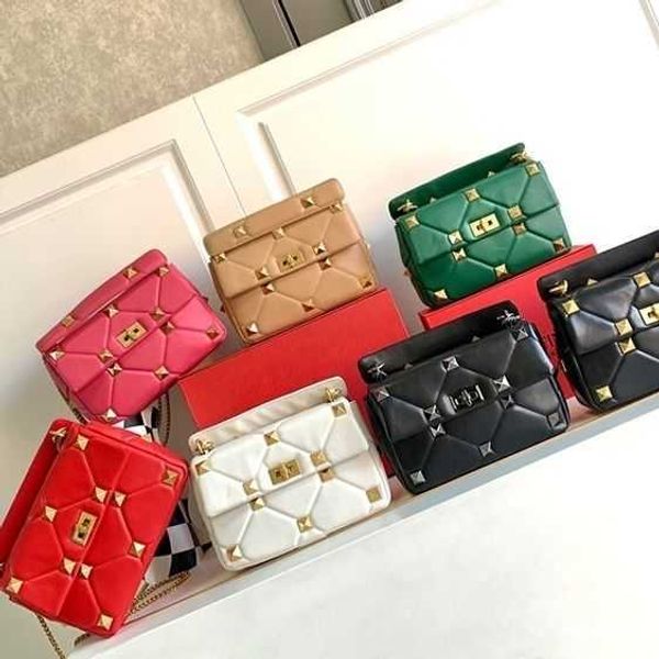 outgoing leather handbag shoulder crossbody bag handbag rivet chain bag small bag b5u9
outgoing leather handbag shoulder crossbody bag handbag rivet chain bag small bag b5u9