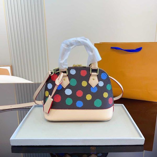 shoulder bags old flower designer bag polka dots crossbody bags womens designers handbags women seashell bag fashion multifunctional purse
shoulder bags old flower designer bag polka dots crossbody bags womens designers handbags women seashell bag fashion multifunctional purse