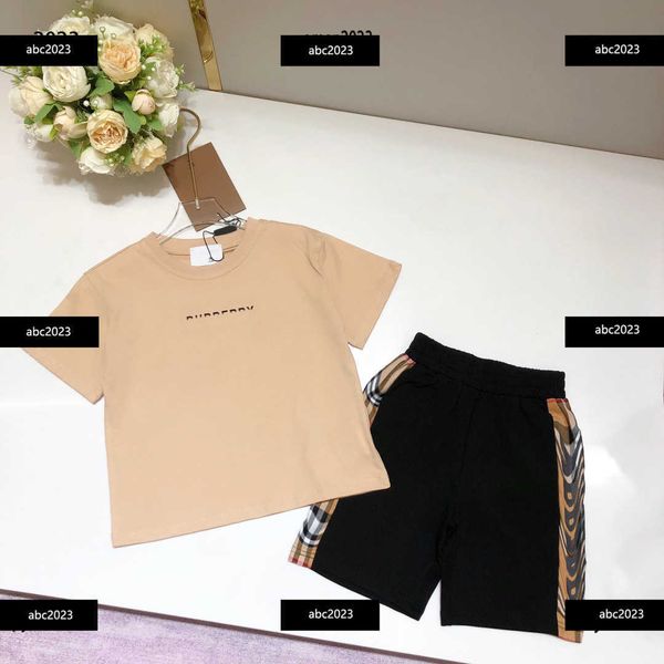 new tracksuits kids clothes designer sets baby short sleeve suit 2pcs round neck tees and multi color patchwork shorts new product, White
new tracksuits kids clothes designer sets baby short sleeve suit 2pcs round neck tees and multi color patchwork shorts new product, White