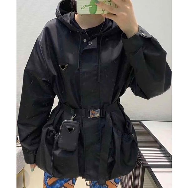 8.21 black fashion letter triangle zipper small bag with belt hooded drawstring women's jacket, Black;brown
8.21 black fashion letter triangle zipper small bag with belt hooded drawstring women's jacket, Black;brown