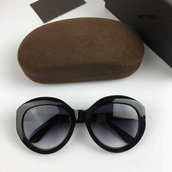 famous luxury women tom-fords classic adita retro 581 brand fashion for original men high fashionable quality eyeglass design designer uv400, White;black
famous luxury women tom-fords classic adita retro 581 brand fashion for original men high fashionable quality eyeglass design designer uv400, White;black