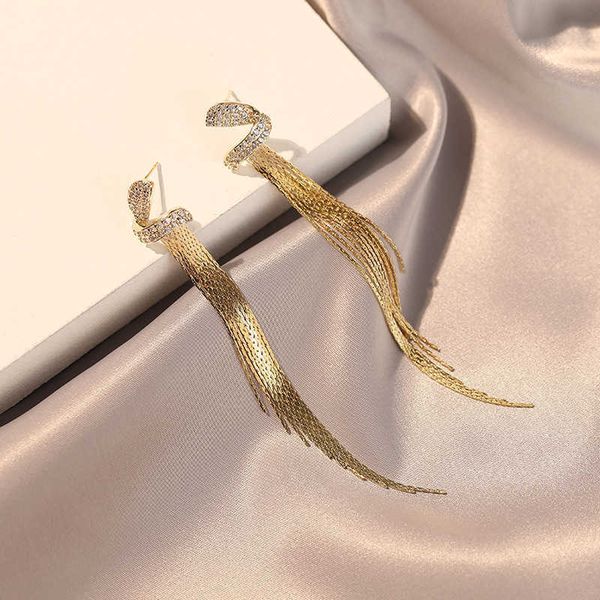 high end light luxury style long tassel earrings trendy women's fashionable temperament earrings exquisite and personalized earrings, Golden
high end light luxury style long tassel earrings trendy women's fashionable temperament earrings exquisite and personalized earrings, Golden