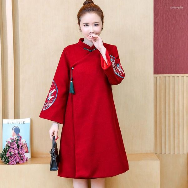 ethnic clothing autumn winter women coat embroidery cheongsam retro chinese dress mandarin collar year clothes elegant gowns big size xl-5xl, Red
ethnic clothing autumn winter women coat embroidery cheongsam retro chinese dress mandarin collar year clothes elegant gowns big size xl-5xl, Red