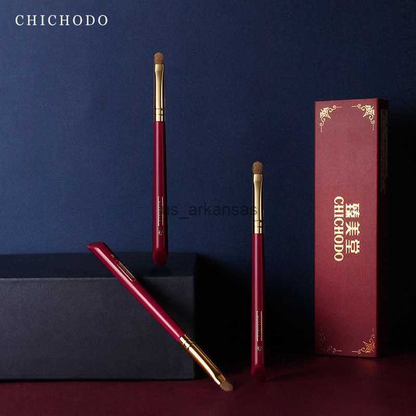 makeup brushes chichodo makeup brush-luxurious red rose series-weasel tail hair eyeshadow brush-natural hair cosmetic pen-beauty hkd230821
makeup brushes chichodo makeup brush-luxurious red rose series-weasel tail hair eyeshadow brush-natural hair cosmetic pen-beauty hkd230821