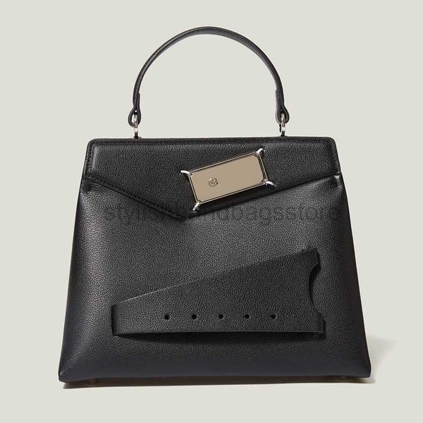 designer bagtote bag 2023 women's handbag brand design luxury black leather handbag women's ol business large capacity shoulder ba
designer bagtote bag 2023 women's handbag brand design luxury black leather handbag women's ol business large capacity shoulder ba