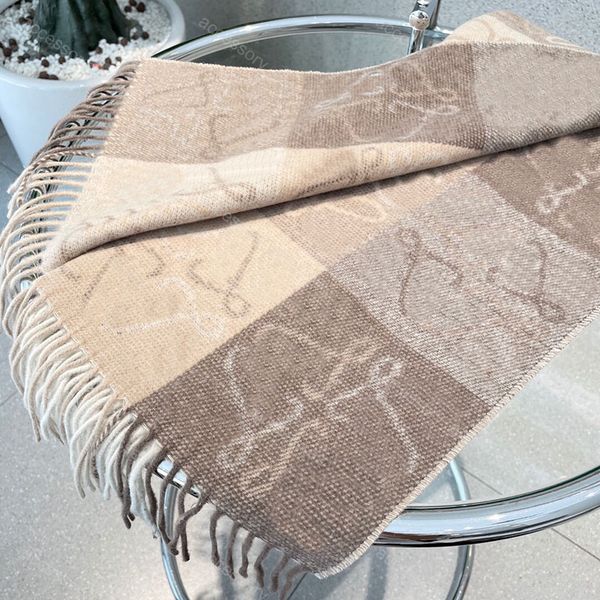Winter Plaid Wool Scarf Designer Long Shawls Women Cashmere Scarfs Tassels L Scarves for Mens Soft Touch Warm Wraps with Tags Beanie S2
Winter Plaid Wool Scarf Designer Long Shawls Women Cashmere Scarfs Tassels L Scarves for Mens Soft Touch Warm Wraps with Tags Beanie S2