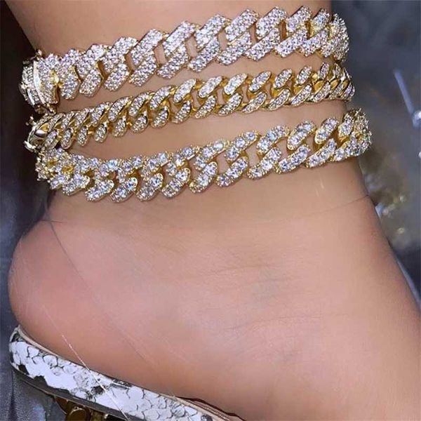 hip hop iced out full rhinestone paved cuban chain anklets for women luxury miami link ankle bracelet summer beach jewelry 230719, Red;blue
hip hop iced out full rhinestone paved cuban chain anklets for women luxury miami link ankle bracelet summer beach jewelry 230719, Red;blue
