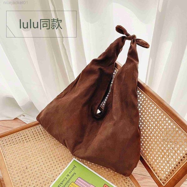 designer lululemens bag same style can simplify solid color tote bag one shoulder crossbody large capacity women's bag outdoor shopping
designer lululemens bag same style can simplify solid color tote bag one shoulder crossbody large capacity women's bag outdoor shopping