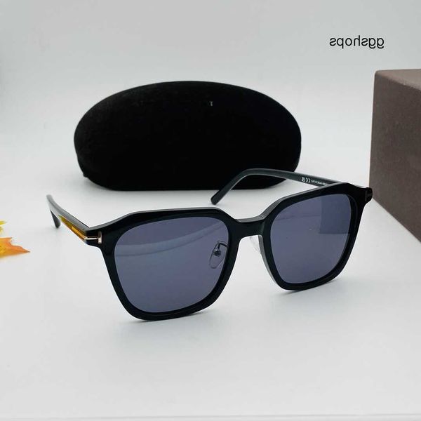 and classic women tom-fords men brand uv400 cases designer sunglass sunglasses glasses high sun glass with quality lens metal lady hinge eye, White;black
and classic women tom-fords men brand uv400 cases designer sunglass sunglasses glasses high sun glass with quality lens metal lady hinge eye, White;black