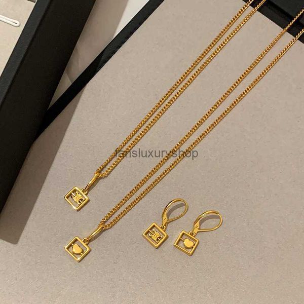 designer jewelry necklace celi arc de triomphe gold hollowed-out love necklace women's small sweater chain pendant celiine, Silver
designer jewelry necklace celi arc de triomphe gold hollowed-out love necklace women's small sweater chain pendant celiine, Silver