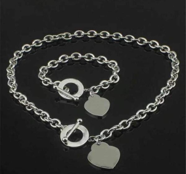 fashion designer women necklace bracelet classic heart set 18k gold chains for lady womens party wedding lovers gift jewelry with 8669376, Silver
fashion designer women necklace bracelet classic heart set 18k gold chains for lady womens party wedding lovers gift jewelry with 8669376, Silver
