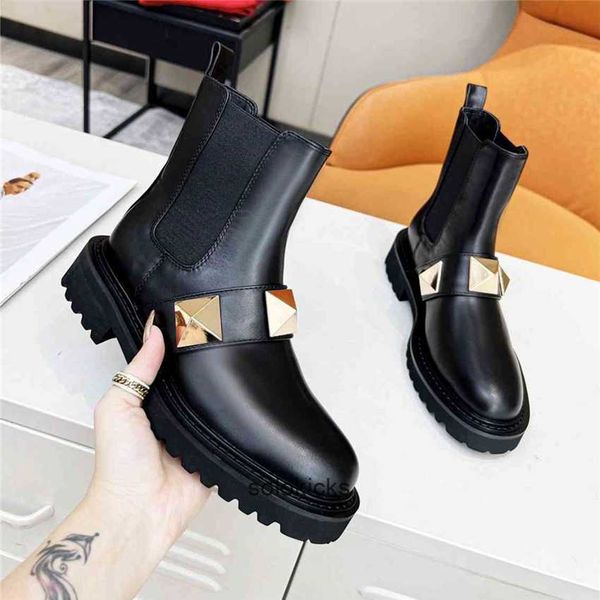 leather boots casual women luxury design winter warm heel snow valentinolies thick soled sock boots 05-07 9m57 fashion, Black
leather boots casual women luxury design winter warm heel snow valentinolies thick soled sock boots 05-07 9m57 fashion, Black