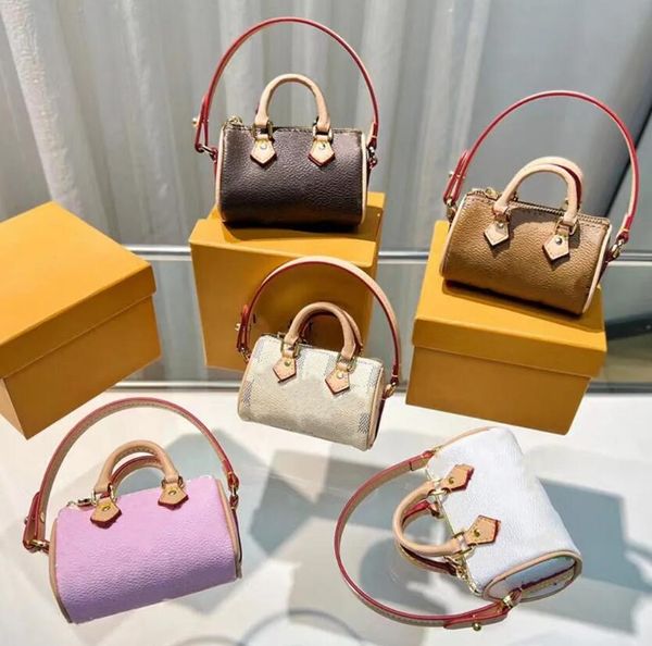 designer letter key wallets luxury brand mini boston bag coin purses mini keepall bags keychain famous plaid women and men totes crossbody p, Red;blue
designer letter key wallets luxury brand mini boston bag coin purses mini keepall bags keychain famous plaid women and men totes crossbody p, Red;blue