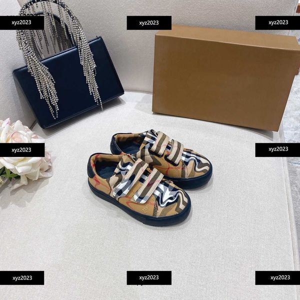 23ss kids casual shoe logo checker design child sneakers children's shoes box protection shipment #multiple product, Black;red
23ss kids casual shoe logo checker design child sneakers children's shoes box protection shipment #multiple product, Black;red