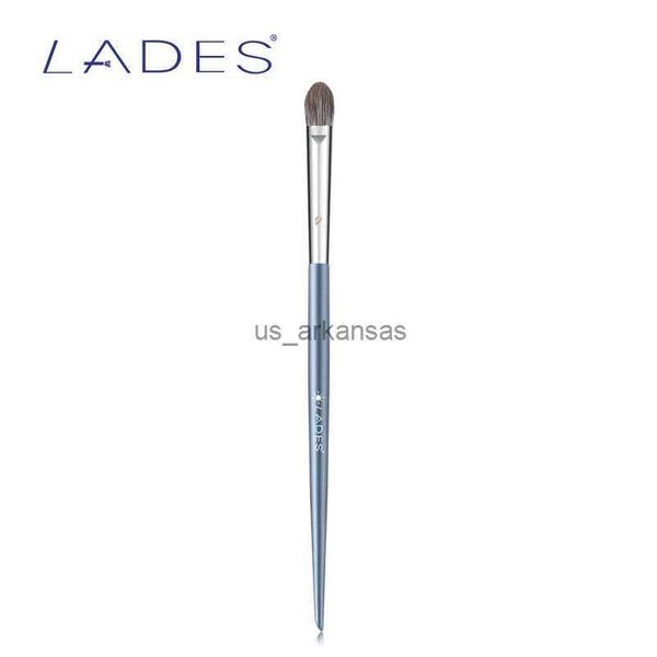 makeup brushes lades 1pcs large eyeshadow brush blending eye shadow make up makeup brushes pinceis pincel maquiagem fox hair l21 hkd230821
makeup brushes lades 1pcs large eyeshadow brush blending eye shadow make up makeup brushes pinceis pincel maquiagem fox hair l21 hkd230821