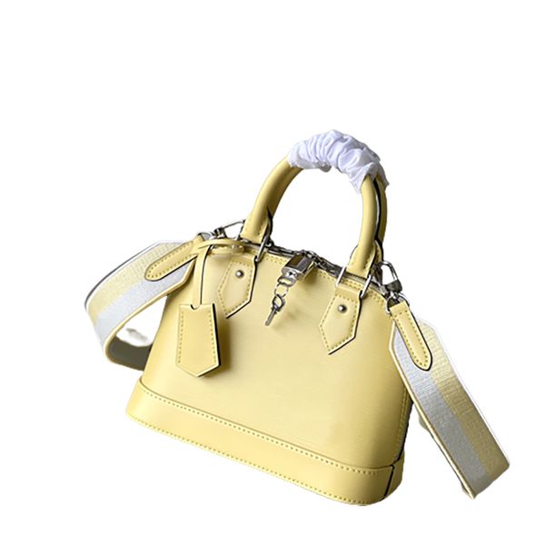 lvy designer shoulder bag super_bagss 10a creator lady shell bag genuine leather crossbody bag 23.5cm ace delicate knockoff handbag with box
lvy designer shoulder bag super_bagss 10a creator lady shell bag genuine leather crossbody bag 23.5cm ace delicate knockoff handbag with box