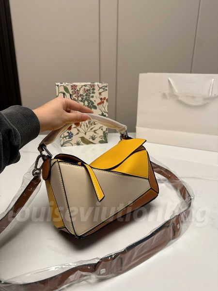 designer bags shoulder bag totes real leather luxury old flower diane baguette handbag large-capacity canvas strap embossed letters colorful
designer bags shoulder bag totes real leather luxury old flower diane baguette handbag large-capacity canvas strap embossed letters colorful
