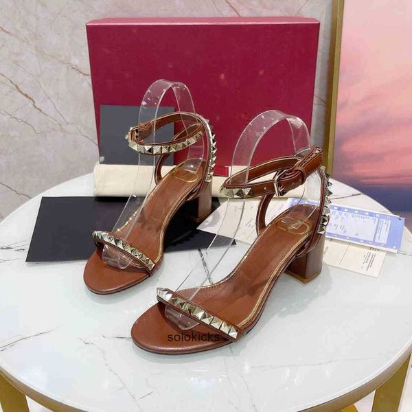 metal toe valentinolies pumps slingback brand shoes luxurys buckle designer women's sandal women sandals pointed high bhjo heels dress, Black
metal toe valentinolies pumps slingback brand shoes luxurys buckle designer women's sandal women sandals pointed high bhjo heels dress, Black