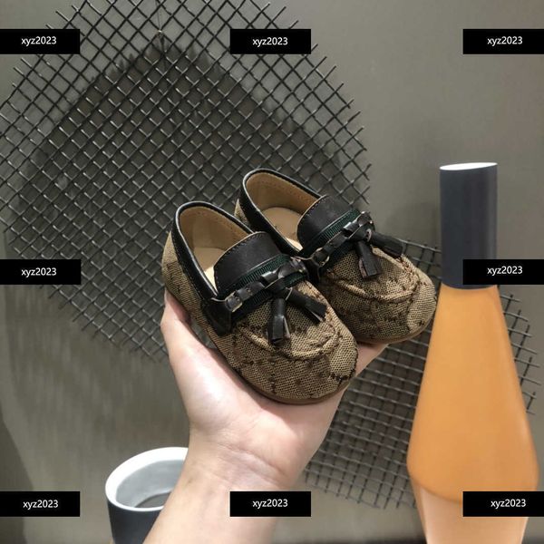 23ss designer baby shoes tassel decoration kids infant shoes 1-3 t box packaging new products rubber sole ing
23ss designer baby shoes tassel decoration kids infant shoes 1-3 t box packaging new products rubber sole ing