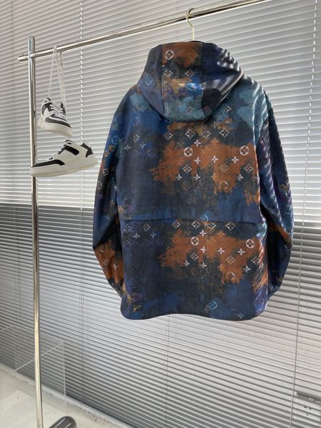 high-quality luxury designer mens plus size outwear tie-dye technical blouson monogram pattern autumn jackets oversized m-3xl, Black;brown
high-quality luxury designer mens plus size outwear tie-dye technical blouson monogram pattern autumn jackets oversized m-3xl, Black;brown