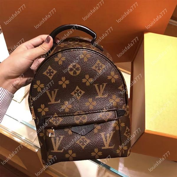 2023 women fashion mini backpacks back pack bags luxury designer leather school backpack womens children packs springs travel girl outdoor b
2023 women fashion mini backpacks back pack bags luxury designer leather school backpack womens children packs springs travel girl outdoor b