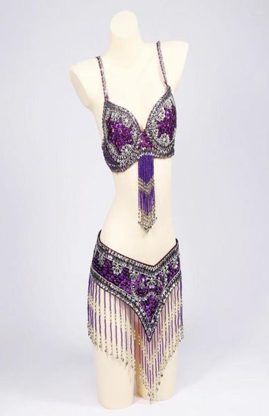 stage wear metallic sound tinkle women oriental style sequins beaded bra and belt 2pcs rhines bells belly dance costume set with5074173, Black;red
stage wear metallic sound tinkle women oriental style sequins beaded bra and belt 2pcs rhines bells belly dance costume set with5074173, Black;red