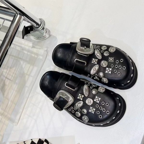 slippers summer women slippers platform rivets punk rock leather mules creative metal fittings casual party shoes female outdoor slides 2308, Black
slippers summer women slippers platform rivets punk rock leather mules creative metal fittings casual party shoes female outdoor slides 2308, Black