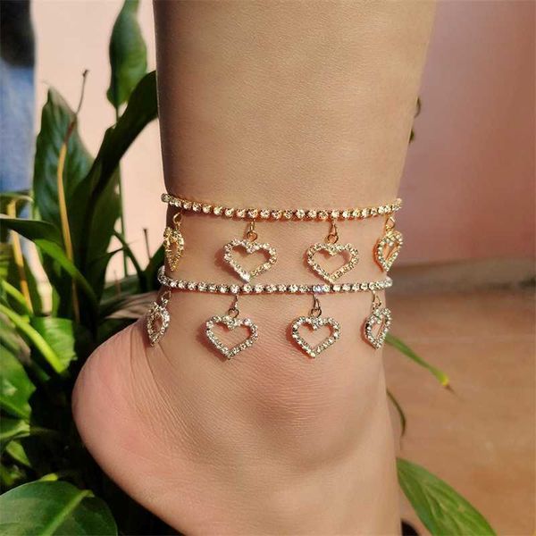 hop bling love heart anklet bracelet for women iced out miami cuban link chain anklets on the leg beach foot jewelry 230719, Red;blue
hop bling love heart anklet bracelet for women iced out miami cuban link chain anklets on the leg beach foot jewelry 230719, Red;blue