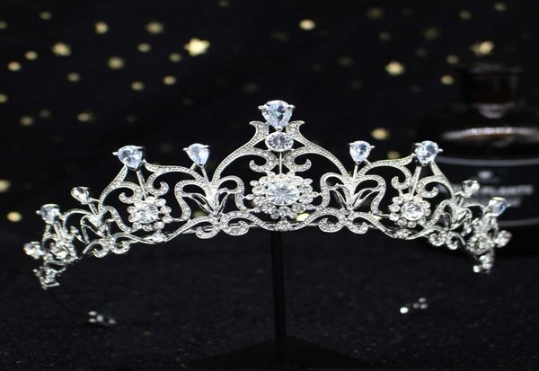 light blue crystal tiara crown princess bridal wedding headband hair jewelry accessories fashion headdress pageant prom ornaments 1969586, Slivery;golden
light blue crystal tiara crown princess bridal wedding headband hair jewelry accessories fashion headdress pageant prom ornaments 1969586, Slivery;golden