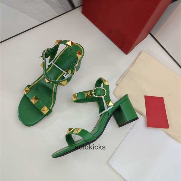 valentinolies party women letter fashion slippers sandals leather luxury wedding design casual 020 high heel, Black
valentinolies party women letter fashion slippers sandals leather luxury wedding design casual 020 high heel, Black