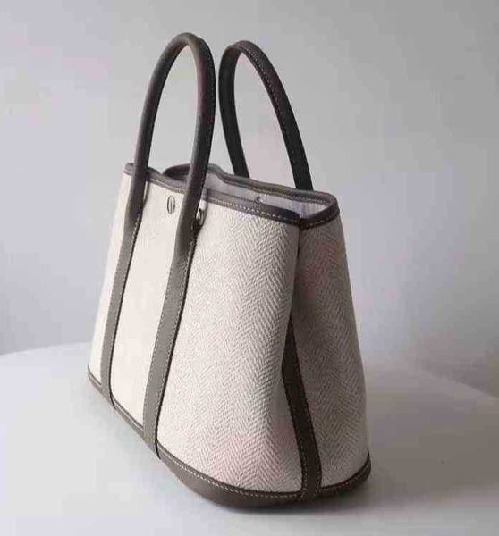 large capacity new canvas with cowhide head bag garden party casual hand one-shoulder color slant tote jr9r aqex
large capacity new canvas with cowhide head bag garden party casual hand one-shoulder color slant tote jr9r aqex